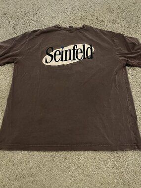 Seinfeld Logo Tee Large Brown H&M Conscious Cotton Retro TV Show Graphic T-Shir